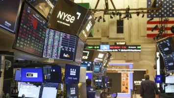 Wall Street cierra en rojo por incertidumbre.