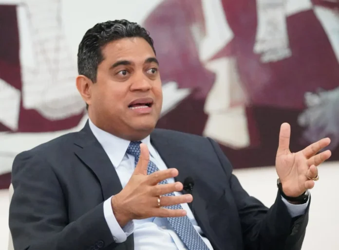 Pete Hegseth destituye jefes militares clave.