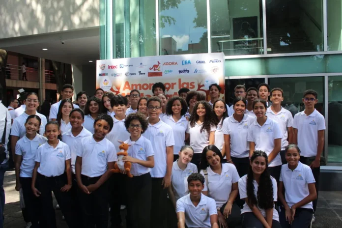 Competencia Canguro Matemático en INTEC.