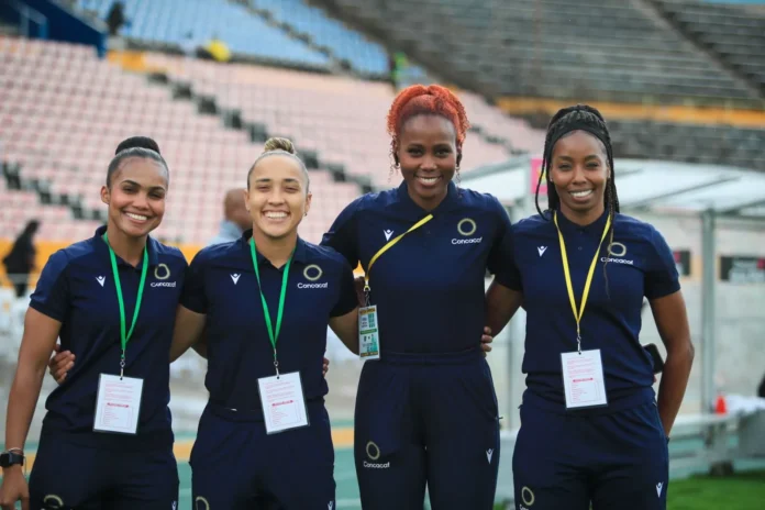 Árbitras dominicanas brillan en evento FIFA