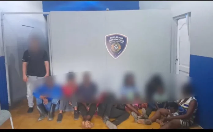 Desmantelamiento de red de tráfico en Santiago.