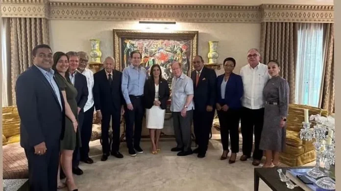 Embajadora de EE.UU. apoya libertad de prensa