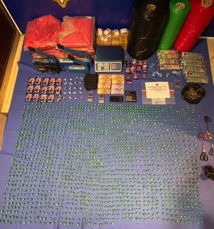 DNCD desmantela centro de drogas en La Vega