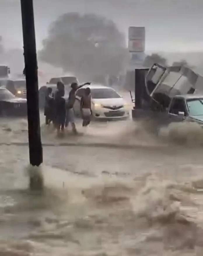 Inundaciones en Santiago de los Caballeros.