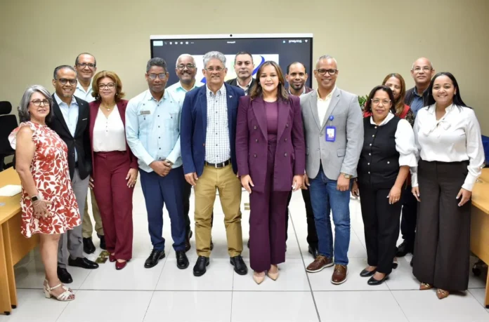 Estudiantes de bachillerato reciben formación técnica.