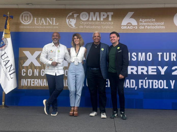 Salvador Batista, periodista turístico influyente.