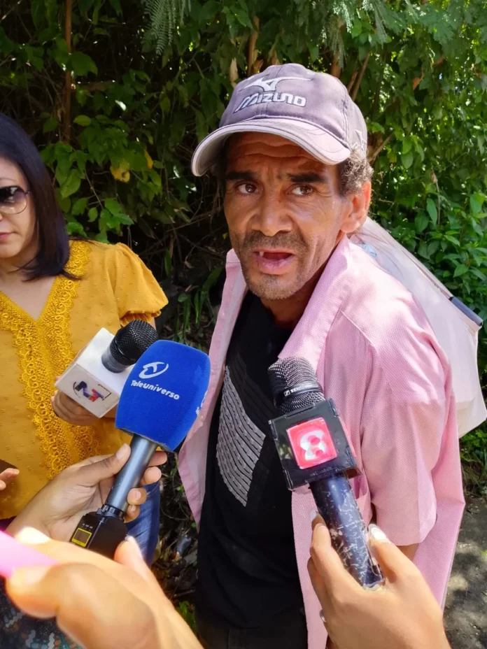 Operativo de búsqueda tras deslizamiento de tierra.