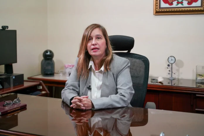 Suprema Corte declara incompetente en caso fiscal.