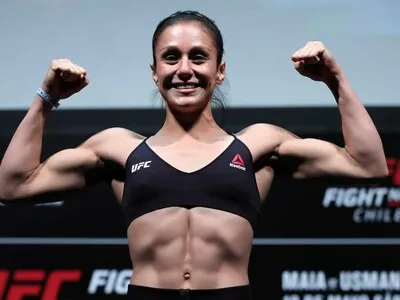 Alexa Grasso en visita a República Dominicana.