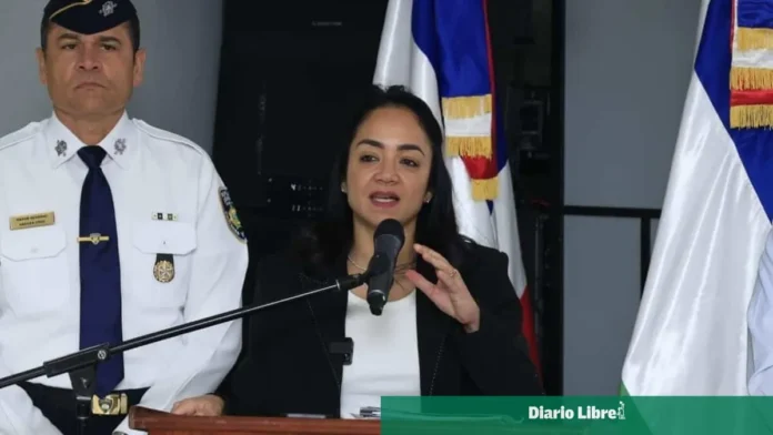 Faride Raful exige control de motocicletas.