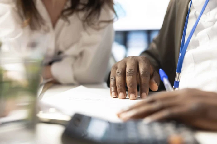 Nómina pública crece con 35,273 nuevos empleados