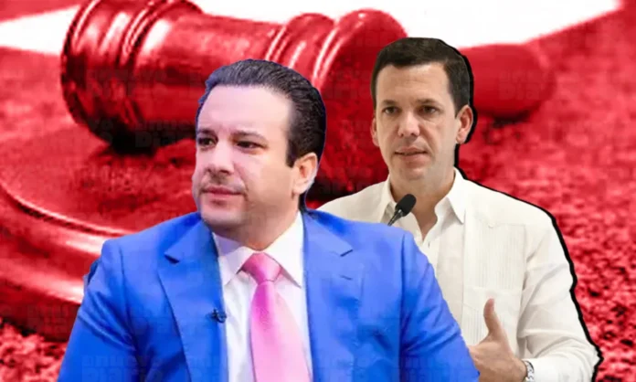 Chats de WhatsApp sobre semáforos inteligentes.