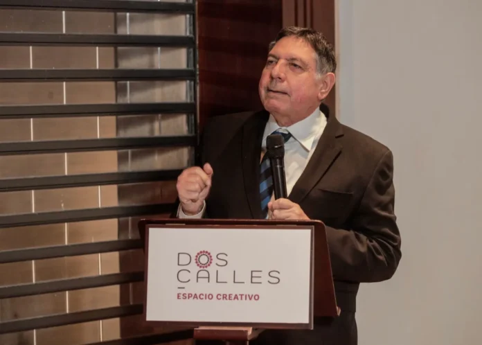 Concierto operístico con tenor Enrique Pina.