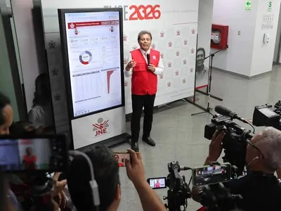 Resultados elecciones Perú retrasados por irregularidades