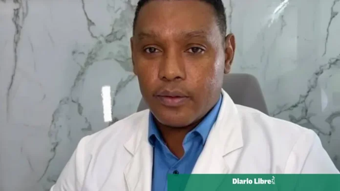 Médico suspendido por irregularidades en cirugía.