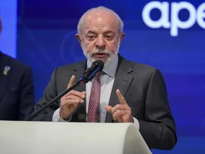 Lula defiende la soberanía de Cuba.