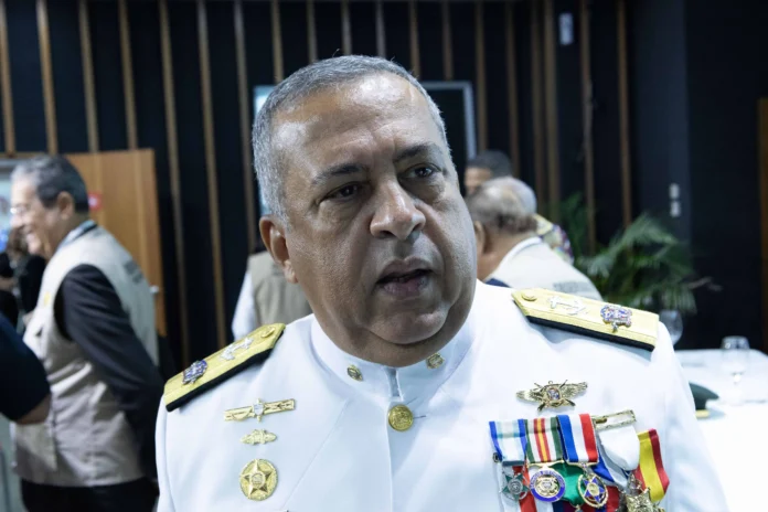 Migración combate mafias de reingreso haitiano.