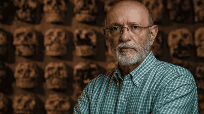 Eduardo Matos Moctezuma recibe nacionalidad dominicana.