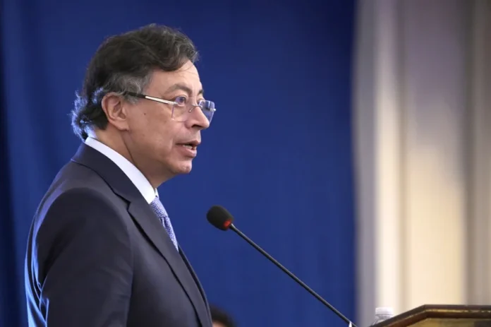 Petro y Rodríguez discuten seguridad fronteriza.