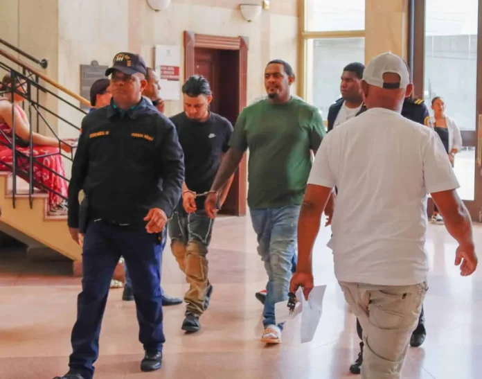 Tres hombres en prisión por muerte en Santiago