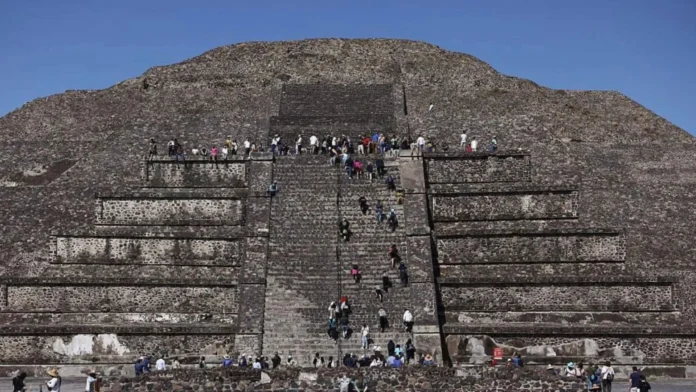 Reapertura de pirámides de Teotihuacán.