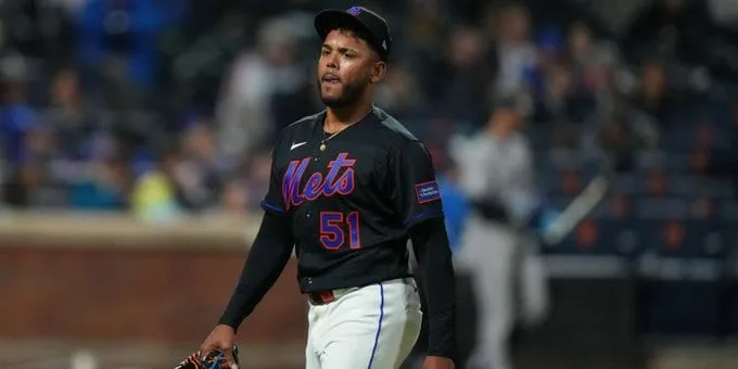 Rockies celebran victoria sobre Mets 4-3.