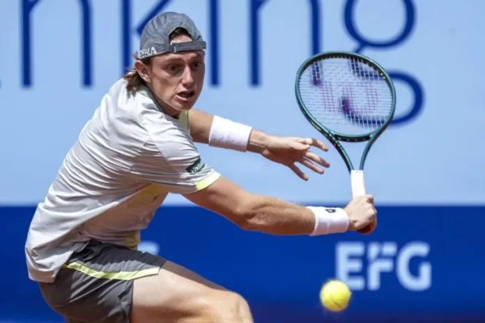 Ignacio Buse celebra su victoria en Madrid.