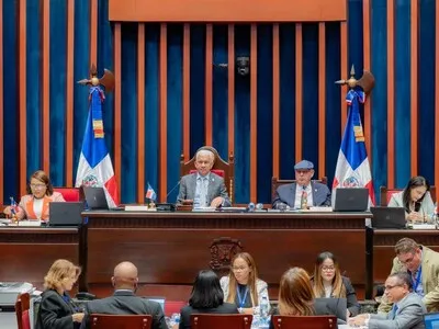 Senado aprueba pago a contratistas del Estado