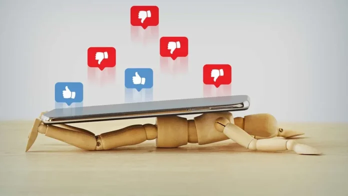 Crisis de comunicación en redes sociales.