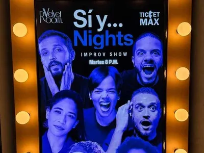 Improvisación teatral en Velvet Room.