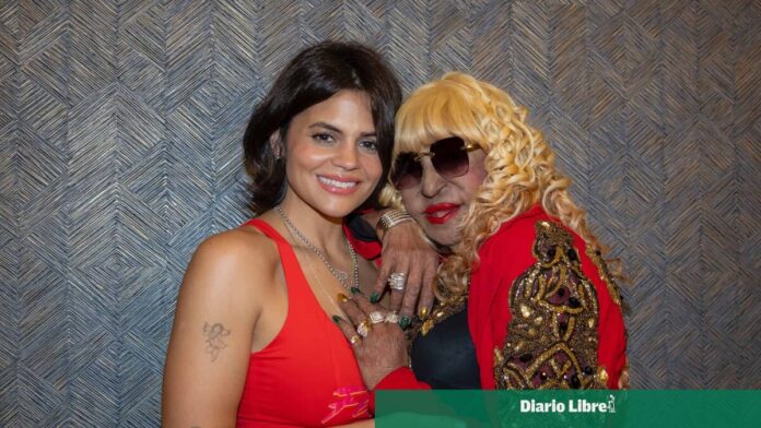 Techy Fatule y Fefita la Grande juntas.