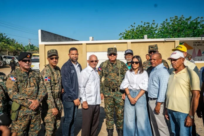 Operativo médico en San Fernando de Montecristi