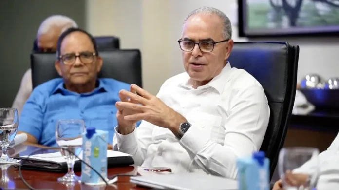 Productores agrícolas celebran subsidio gubernamental.