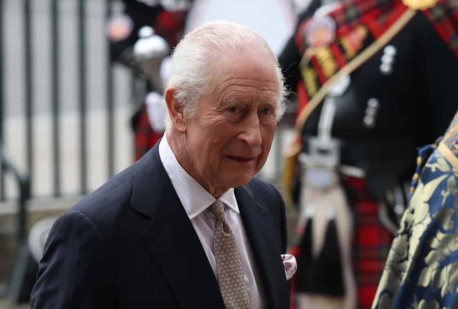 Carlos III en su visita a Bermudas