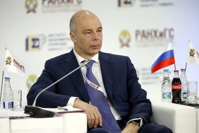 Rusia recibe ingresos adicionales por petróleo.