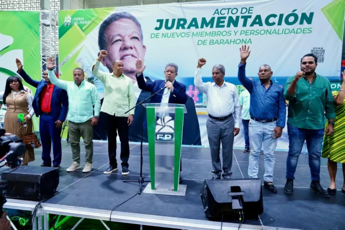 Juramentación de nuevos dirigentes en Barahona