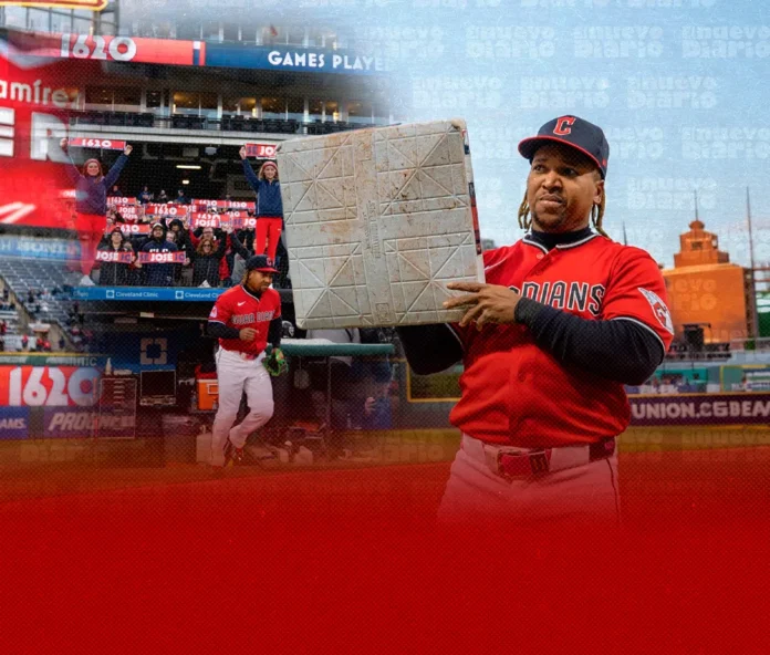 José Ramírez celebra su robo número 300.