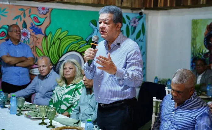 Leonel Fernández denuncia irregularidades electorales PRM