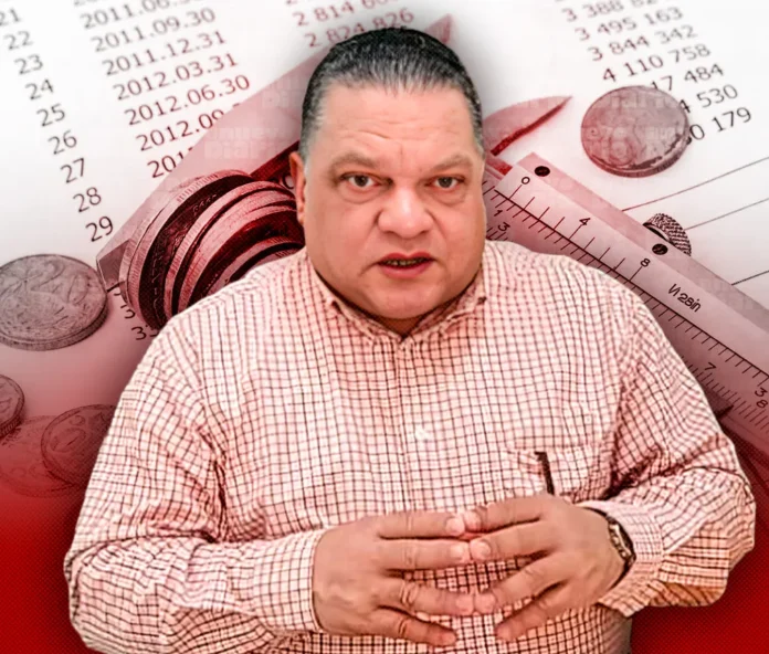 Mario Díaz apoya medidas de austeridad gubernamentales.