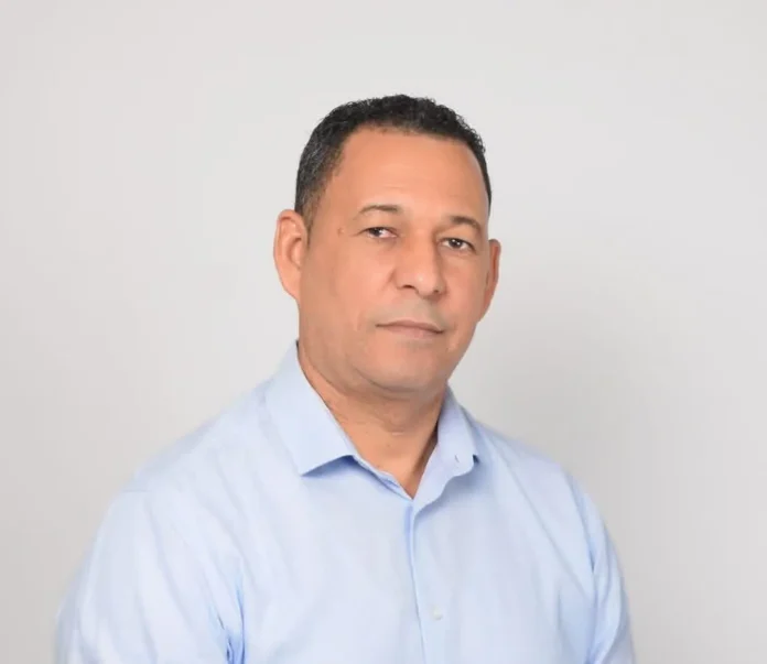 Candidatos del PRM eligen a Pedrito Álvarez