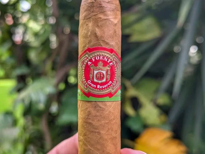 Arturo Fuente, líder en tabaco dominicano.