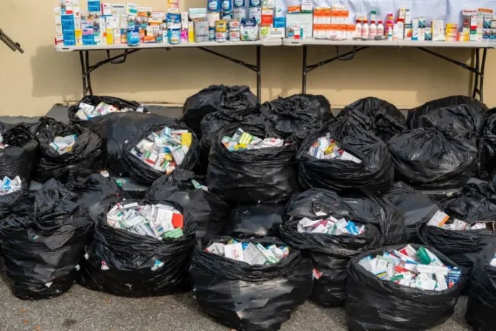 Incautación de medicamentos ilegales en Espaillat