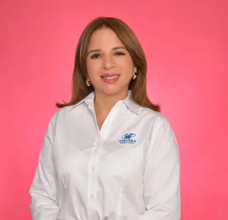 Mayra Alcántara, líder comunitaria y educadora.