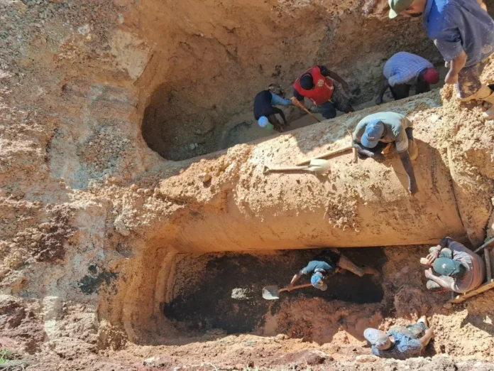 Restablecimiento del servicio de agua en Acueducto