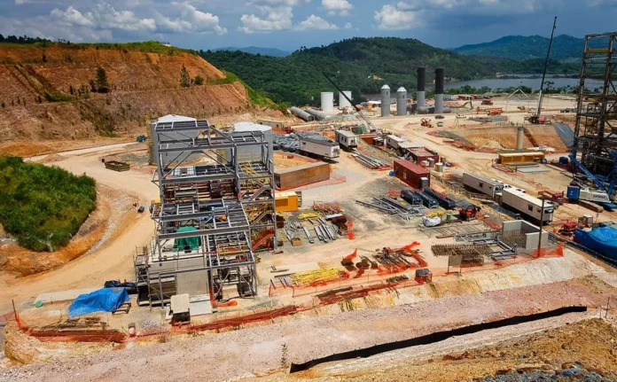 Debate sobre minería y desarrollo local.