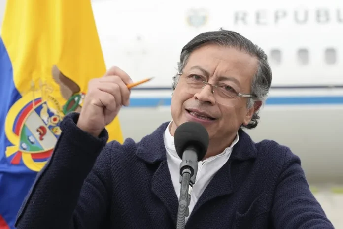 Gustavo Petro en discurso sobre asamblea constituyente.