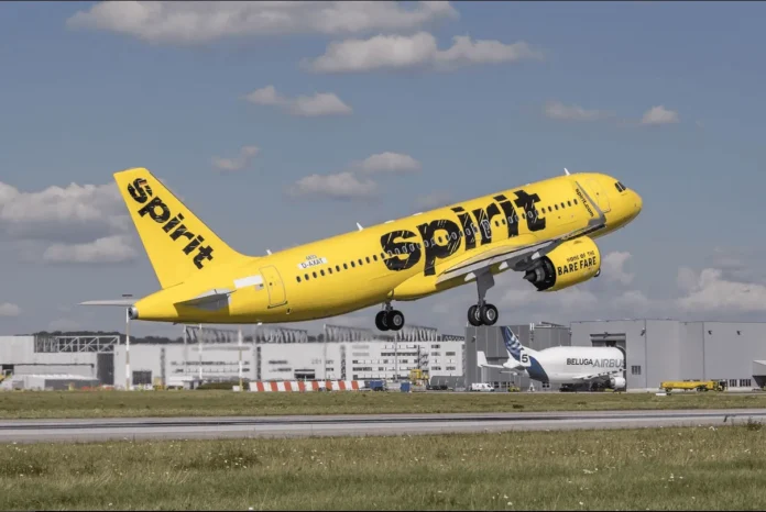 Spirit Airlines cesa operaciones en Dominicana.
